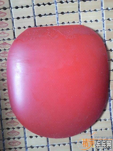 ��ɫ���µĺ�ɫT64