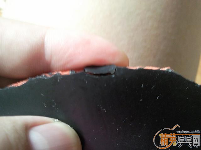 ��ɫ���µĺ�ɫT64