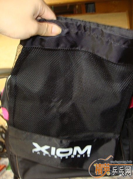 ���������һ���ɫ�����ĺ������