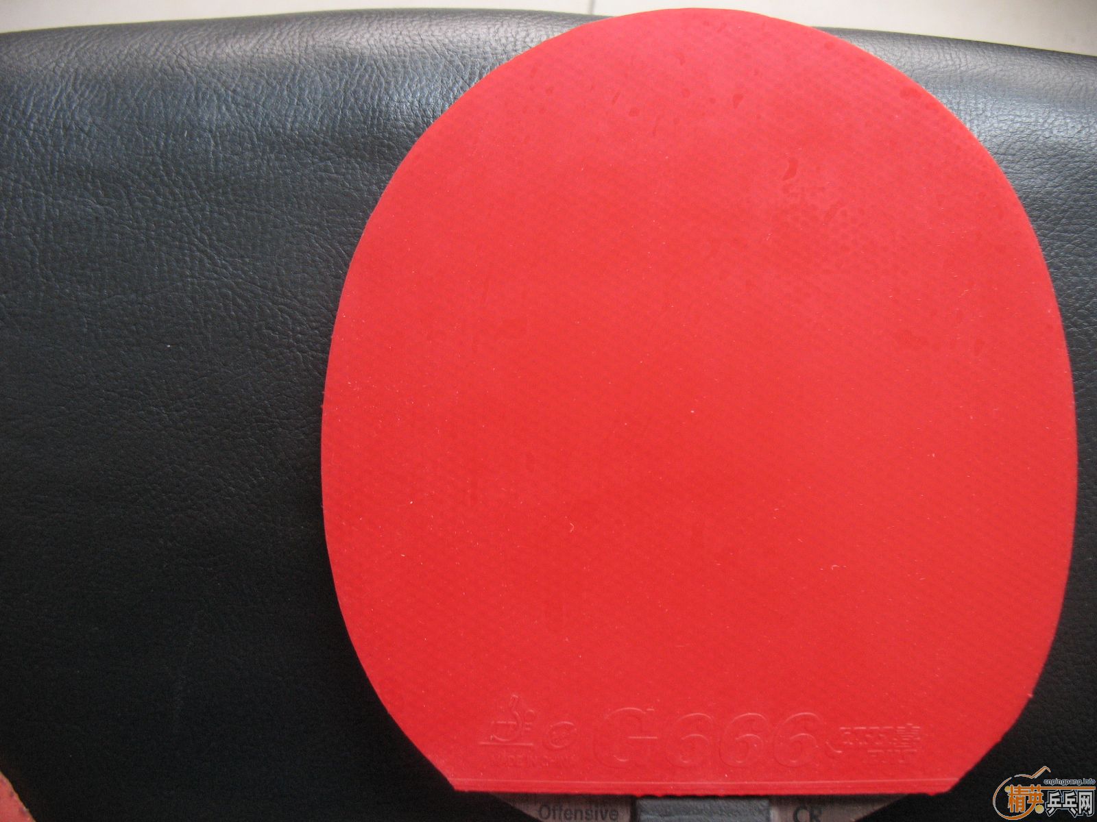 [ԭ��]  �ƴ��ˣ������İ���ġ�T05���ڣ�14.7*14.2*8.8��ͦ��grips��G666������2��