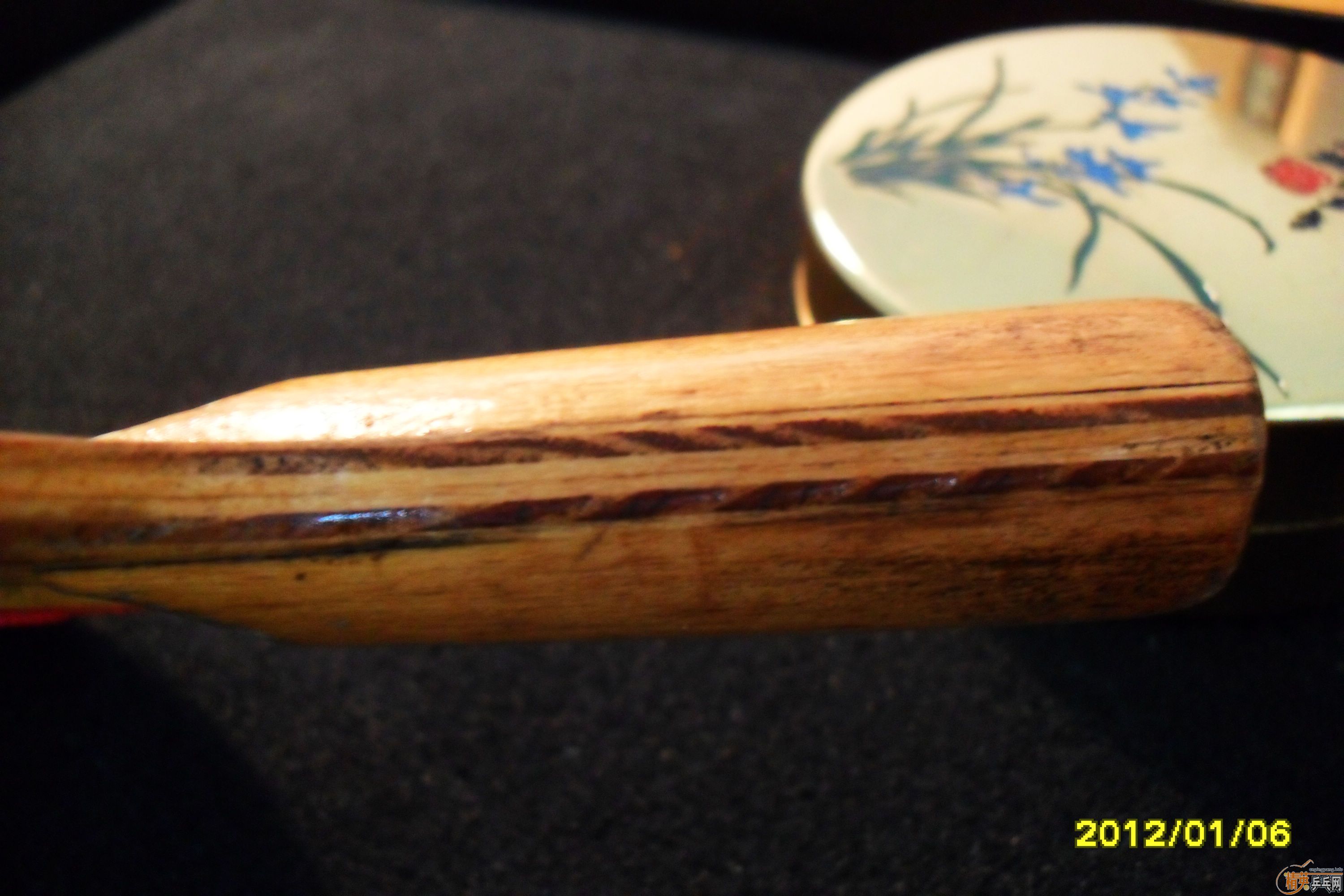 60�����������νŤ��������