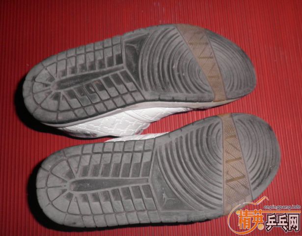 ����44.5���Ϳ˺����ǵ�Ь