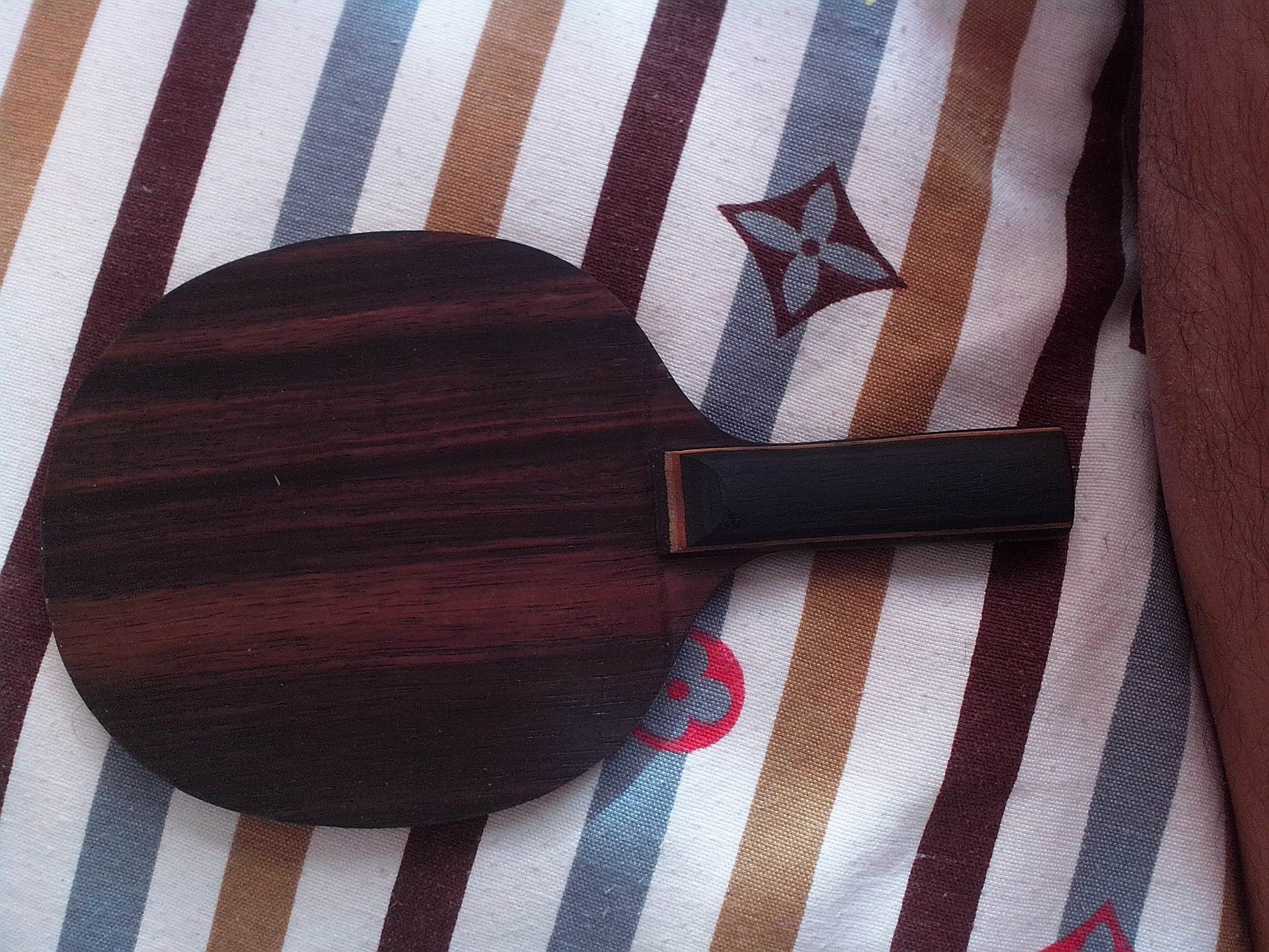 ��һ�γ����ӣ����֣�����ĪЦ������£����ƺ�̴��