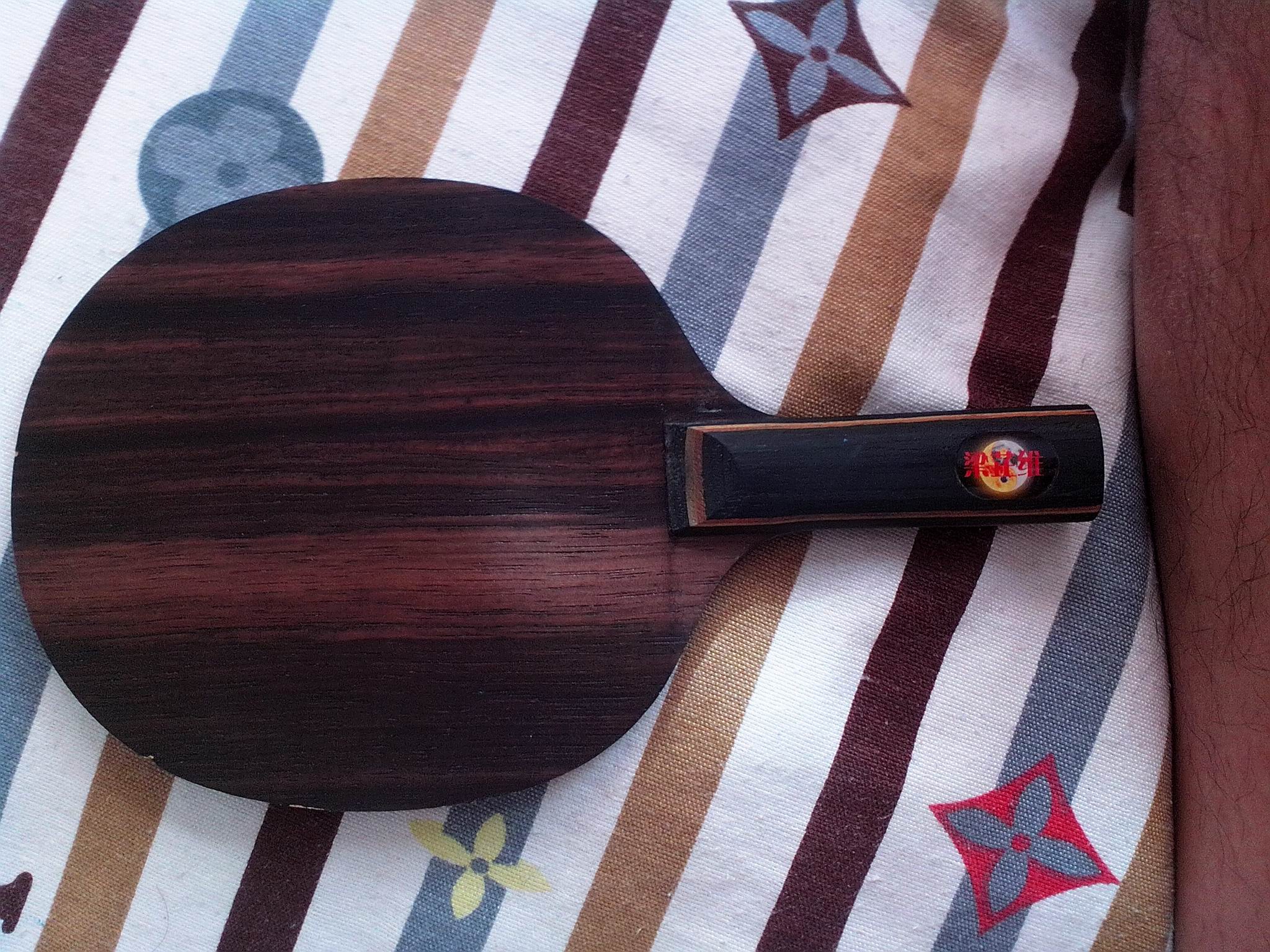 ��һ�γ����ӣ����֣�����ĪЦ������£����ƺ�̴��