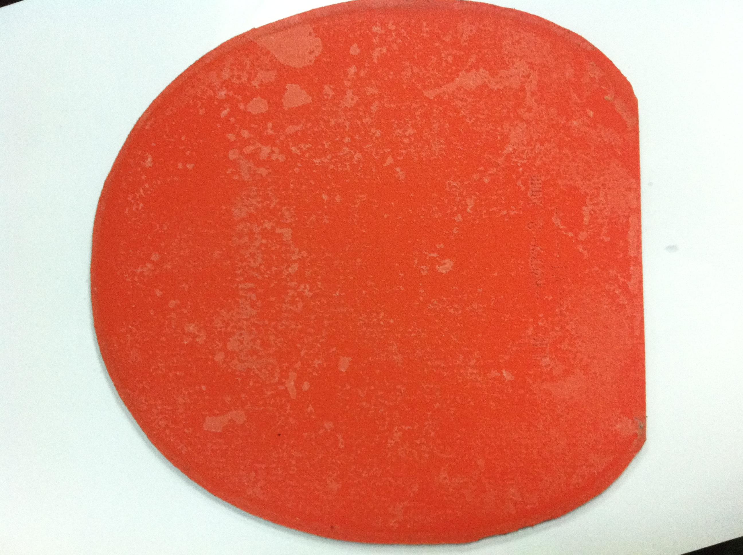 ����һ���µĺ�ɫT64��120Ԫ��˳�硣