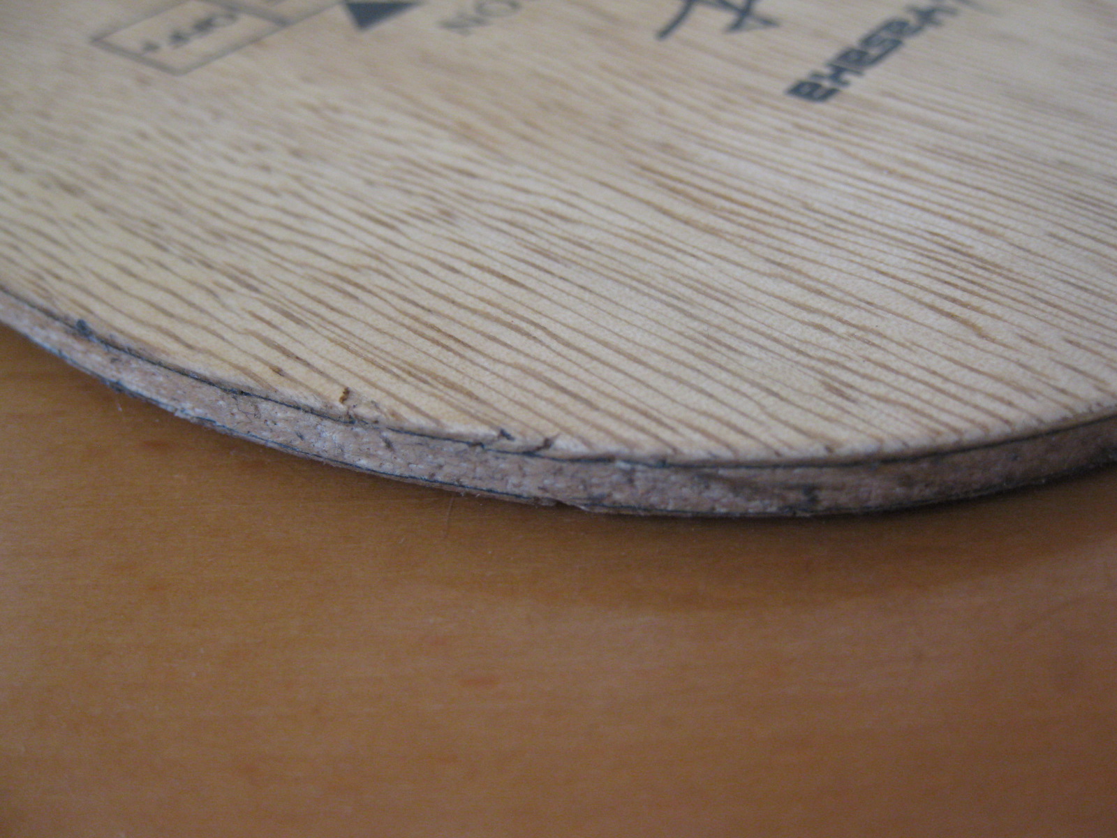 ���л���̼, �޴��� ֧��������