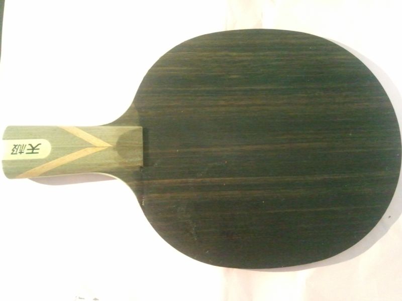 ������ֱ�ĺ�4���£������̶��ˡ�����������ͷֱ���飬�����ڶ��ꡫ����������