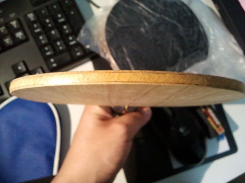 ������ֱ�ĺ�4���£������̶��ˡ�����������ͷֱ���飬�����ڶ��ꡫ����������