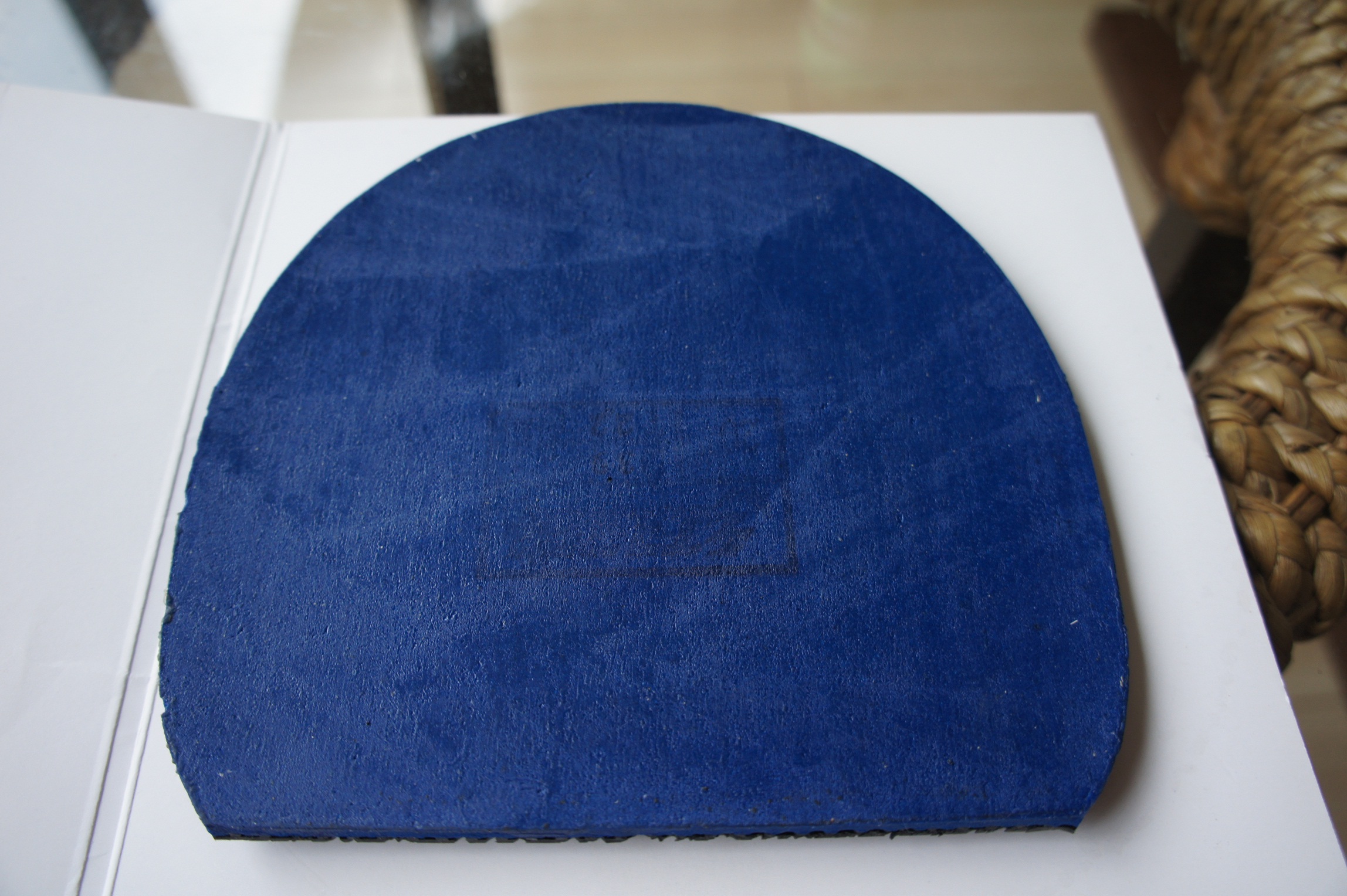 ��������������տ���2�飬�����²�����ը����ɷ