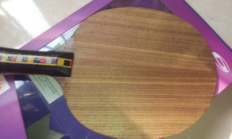 ���۰�ǡ���ˣ�������300����˳�硣�л�.QQ18967819.�绰13696883708֧����http://ershou.taobao.com/item.htm?id=16428266584&grade=7.0