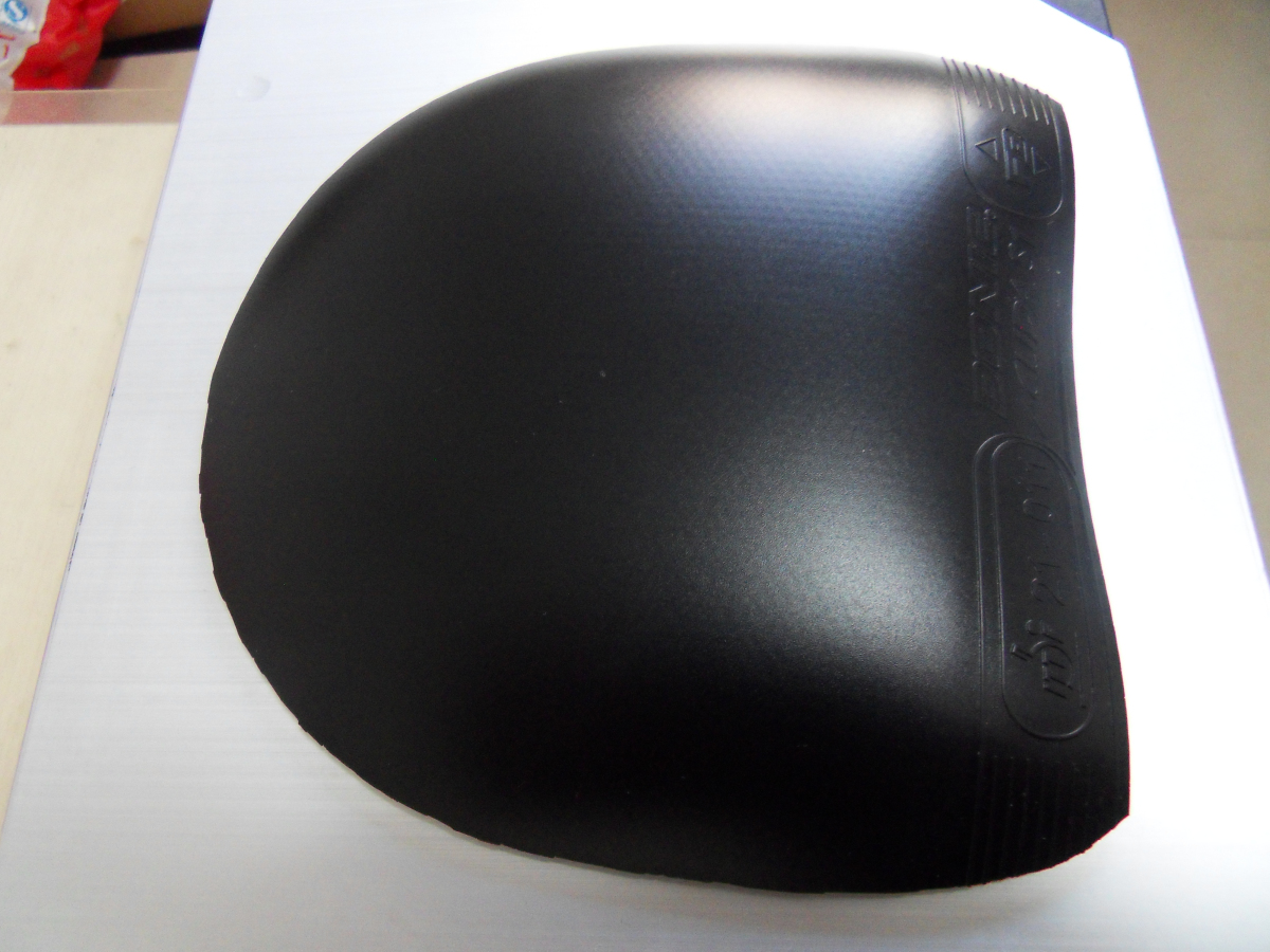 �������S1��100���ͽ�����V��80��������ֱ����棬���Ǻ�ɫ��