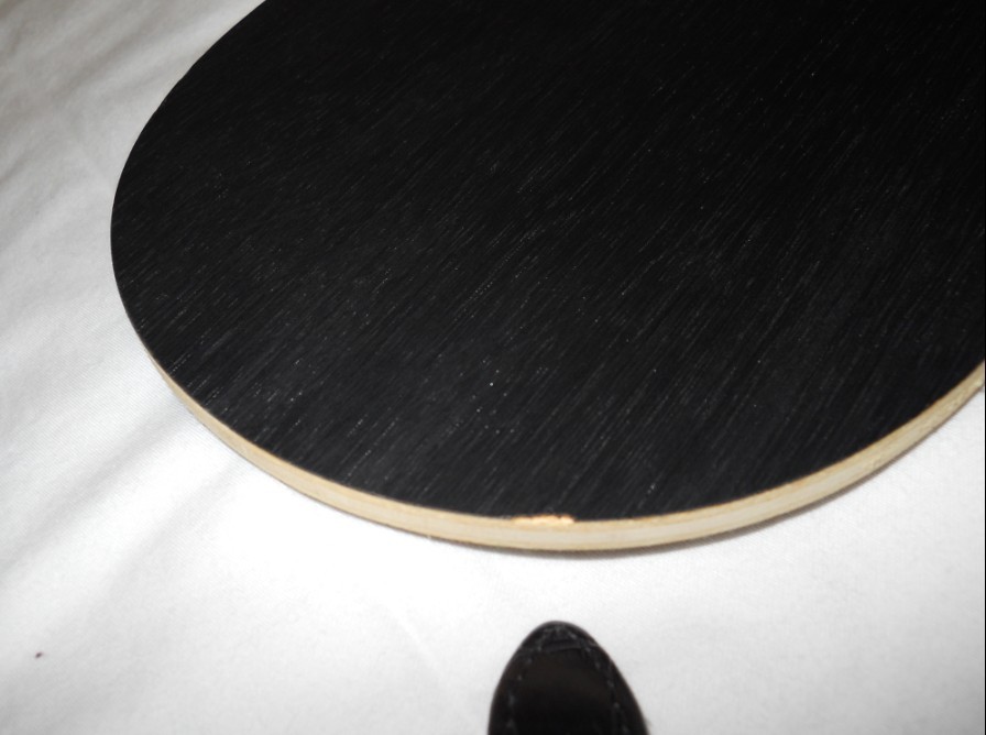 ����ɫ���� ��ĥ��һ��С�� ��ɫ�� ֧����110����