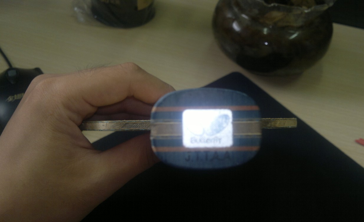 K�� tbs fl ��ɫ�ã��м���С����������ʵ�壬�ָ�ͨ͸��580 ����