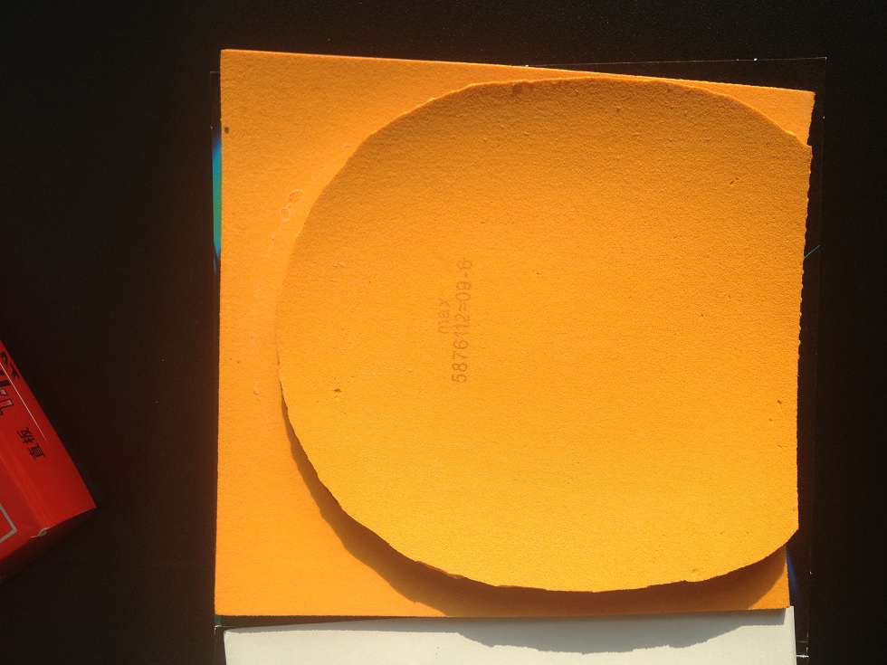 ��һ�ѳ�ɫ�����ĵ�ϵ���ף�S1 X1 �Ϳ� ��