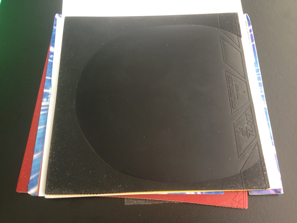 ��һ�ѳ�ɫ�����ĵ�ϵ���ף�S1 X1 �Ϳ� ��