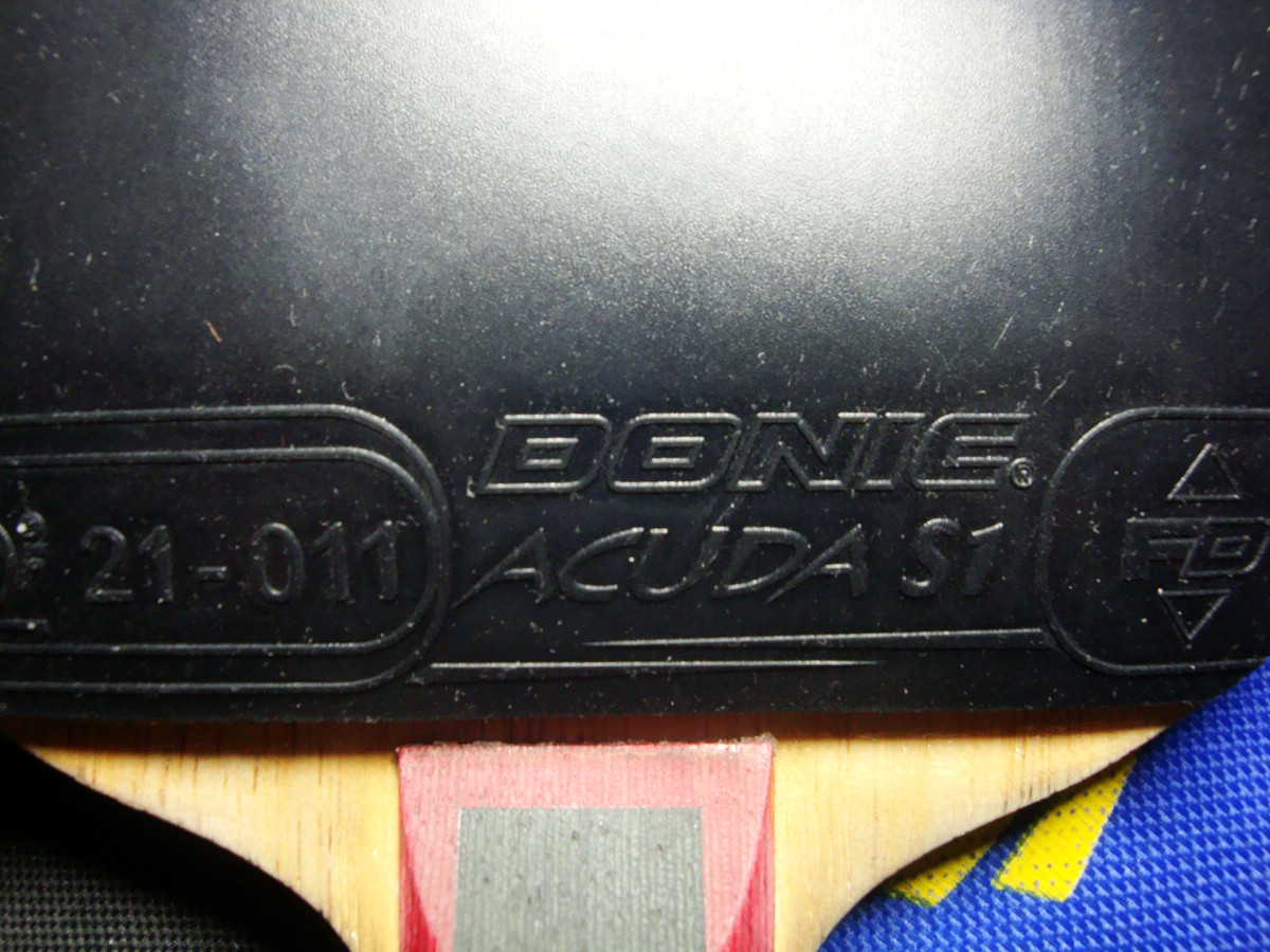 ��ɫ���İ�������S1