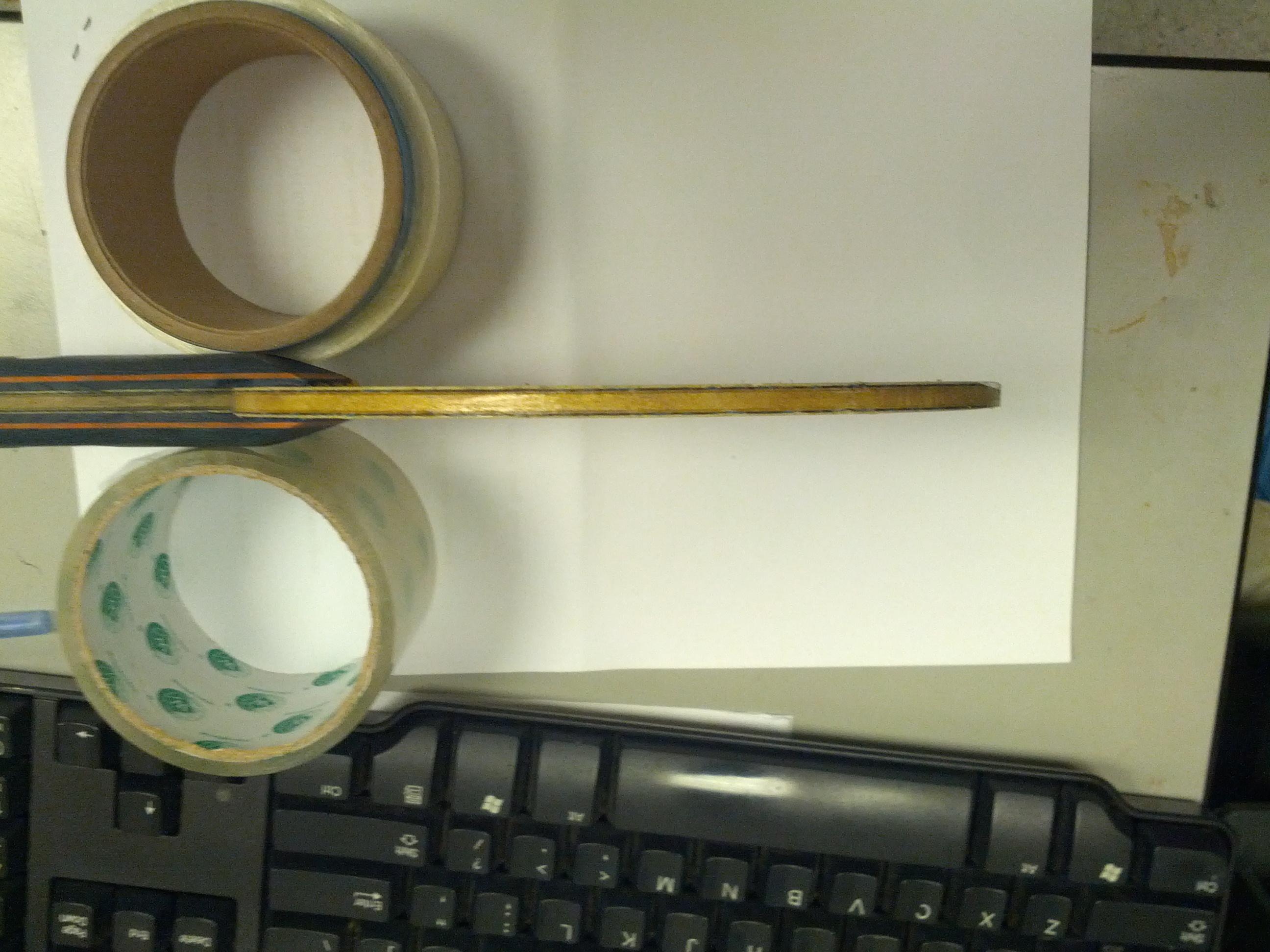 ����������FL