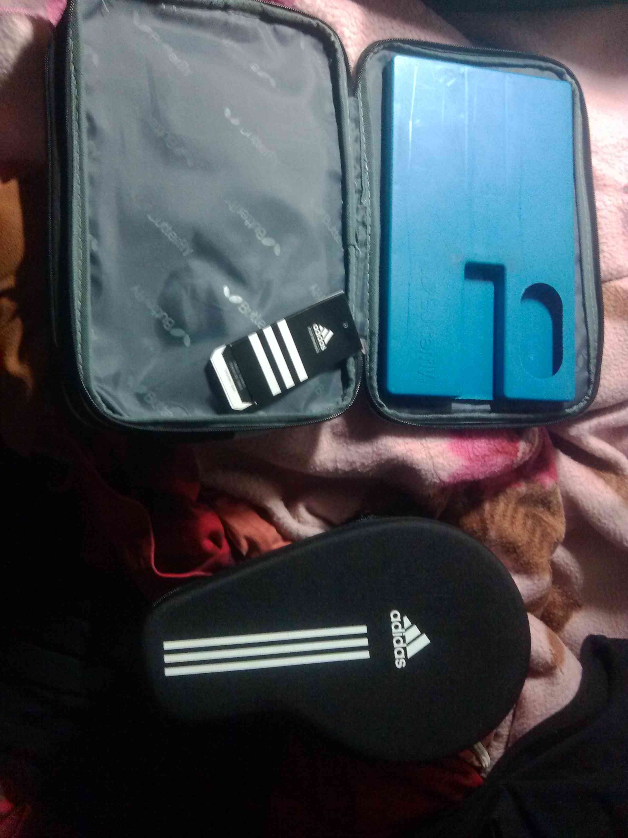 �������� ������˫��ڰ������׺Ͱ��ϴ�˹˫������AGF-10809