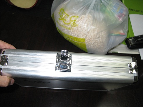 ���˦�����н������Ͻ�Ӳ���İ����칭������������R7soft�׽�