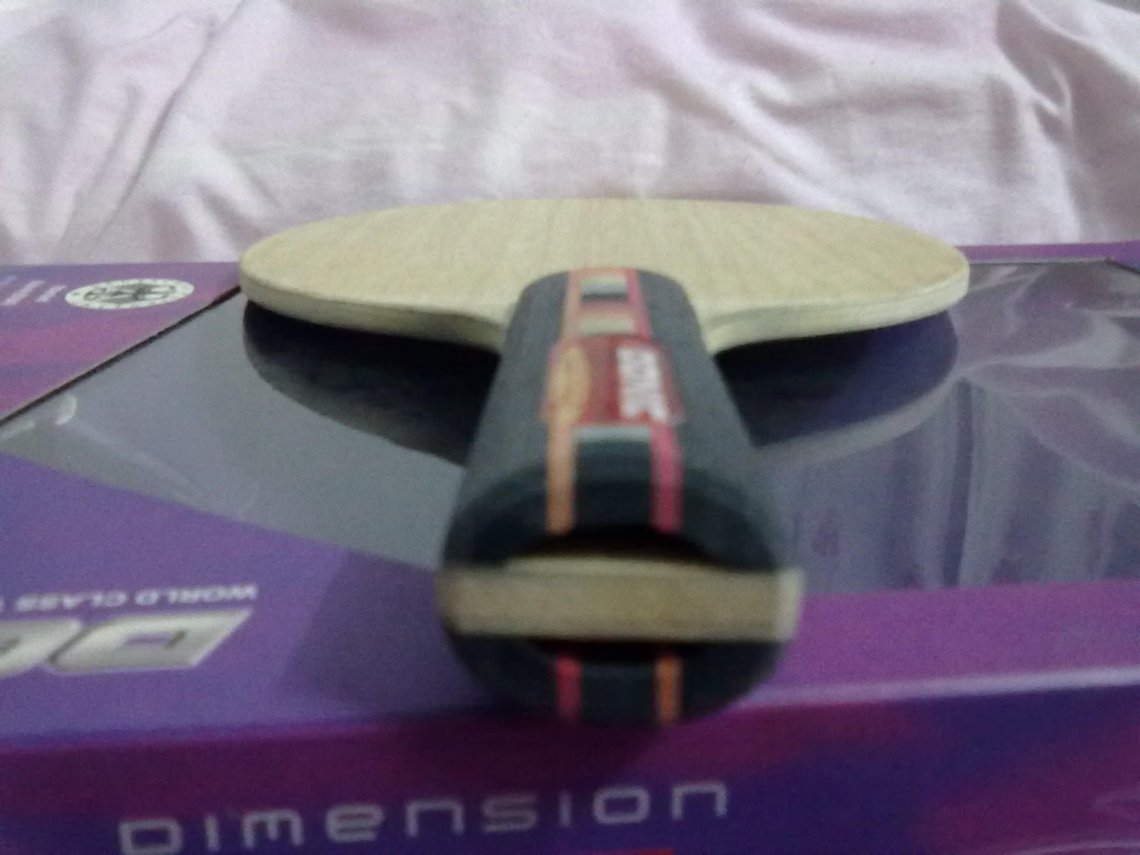 ����ɫ���µĶ���ˡ�ˮ����̼����