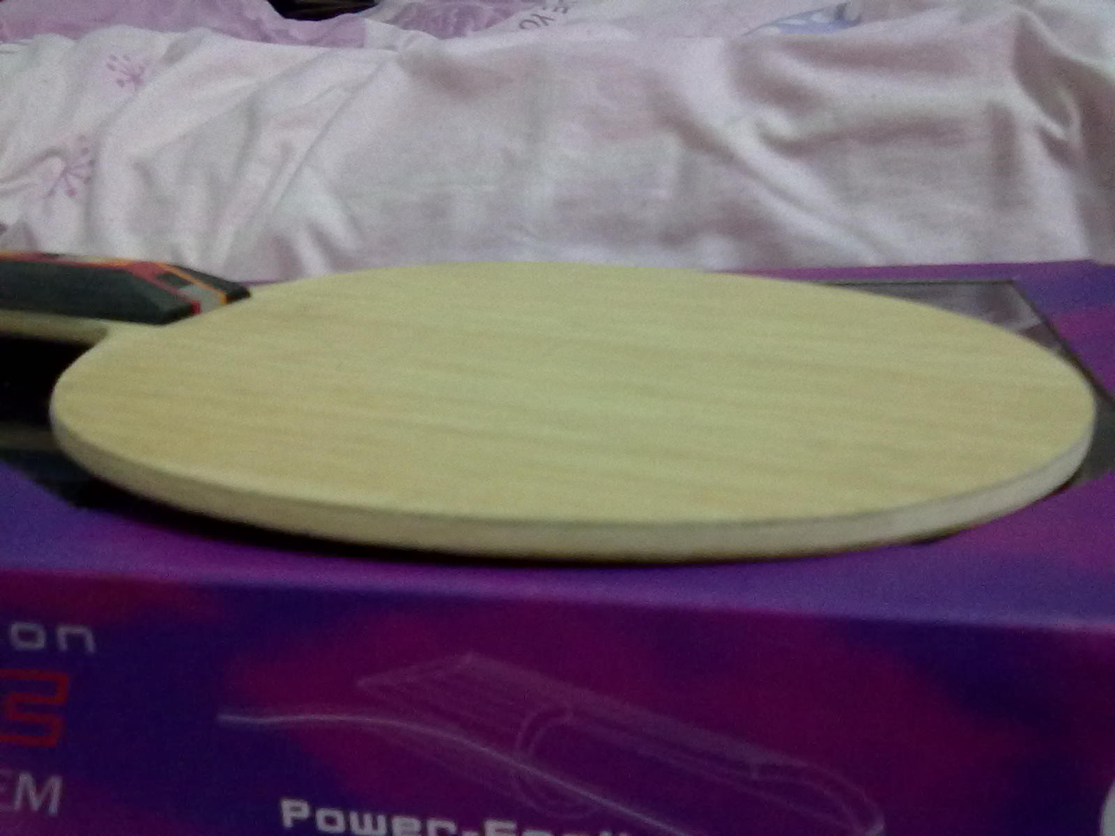 ����ɫ���µĶ���ˡ�ˮ����̼����