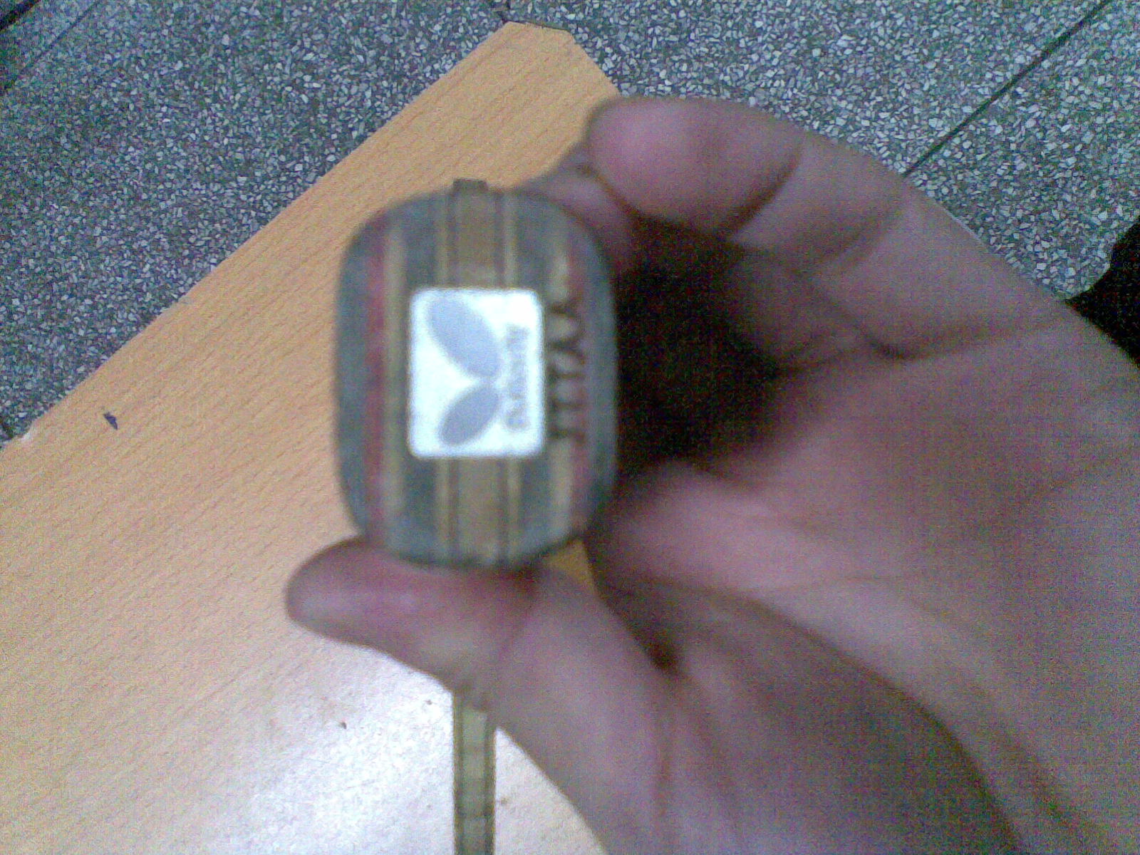 ������̼FLһ�ѣ�������Լ90g����������ר�Ĵ�CL�ʳ���������ī��330�����ʡ���ϲ�������Ƶ���������ϵQQ��376437843�绰��13990874092����֧���Դ򣬱�֤��Ʒ��