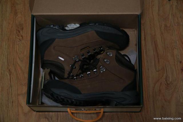 ��˫��ɽЬ����Υ�������ɾ��