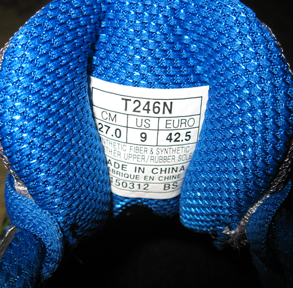 ���˶�Ьasics��������˹����315Ԫ���ʣ���asics�˶����£�����û�д����ġ�