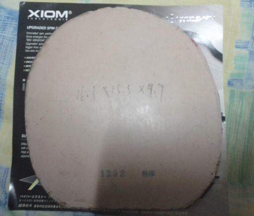 ����潾��Z��С�������࣬��������ఢ���������Ǻ�ɫ�����˳���