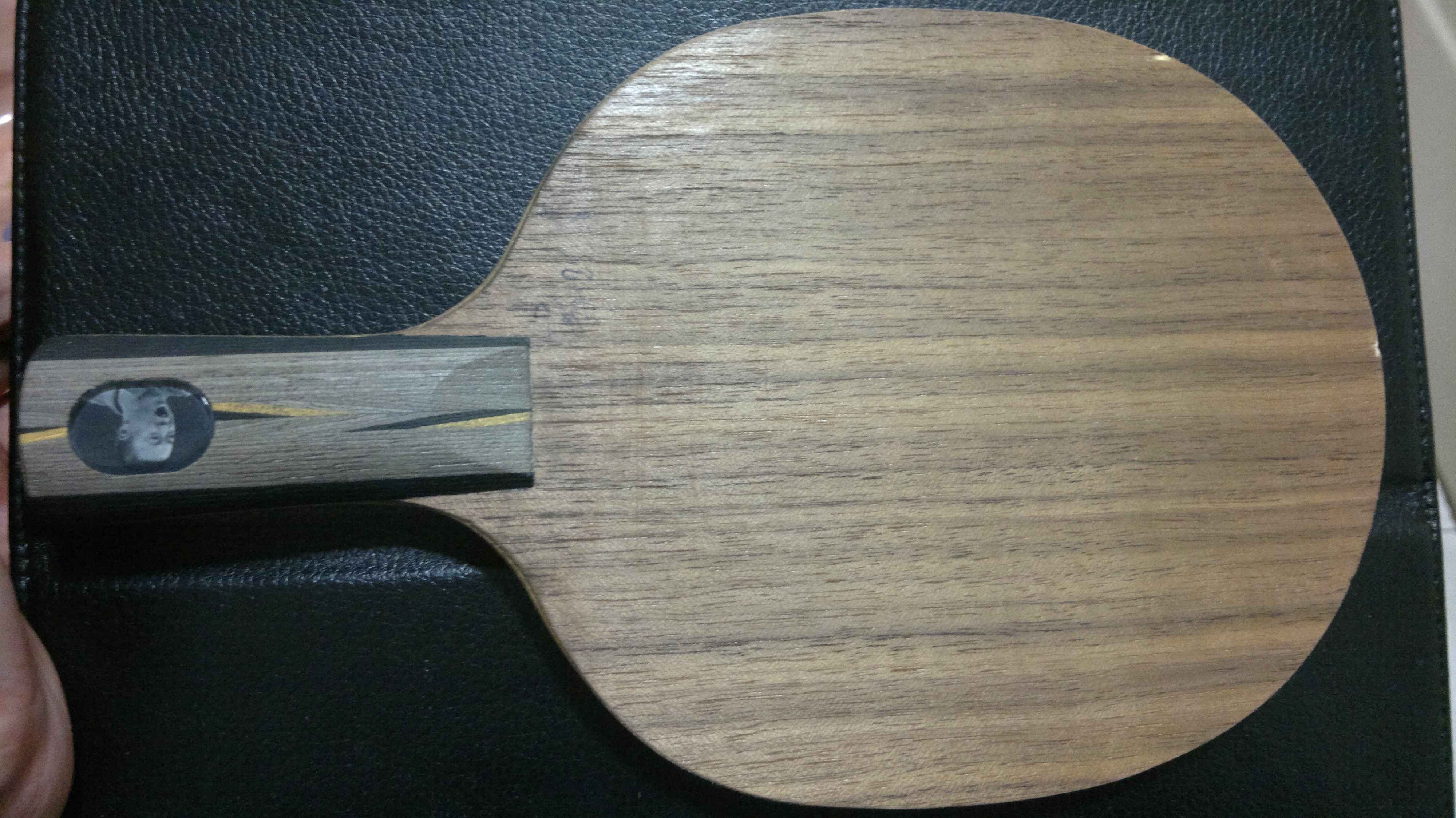 ����Ʒ�л��°�YEOһ��80��