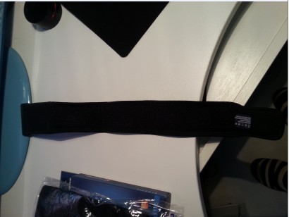 ���������˶�����һ�ס���ϥһ�ԣ�����һ������200Ԫ