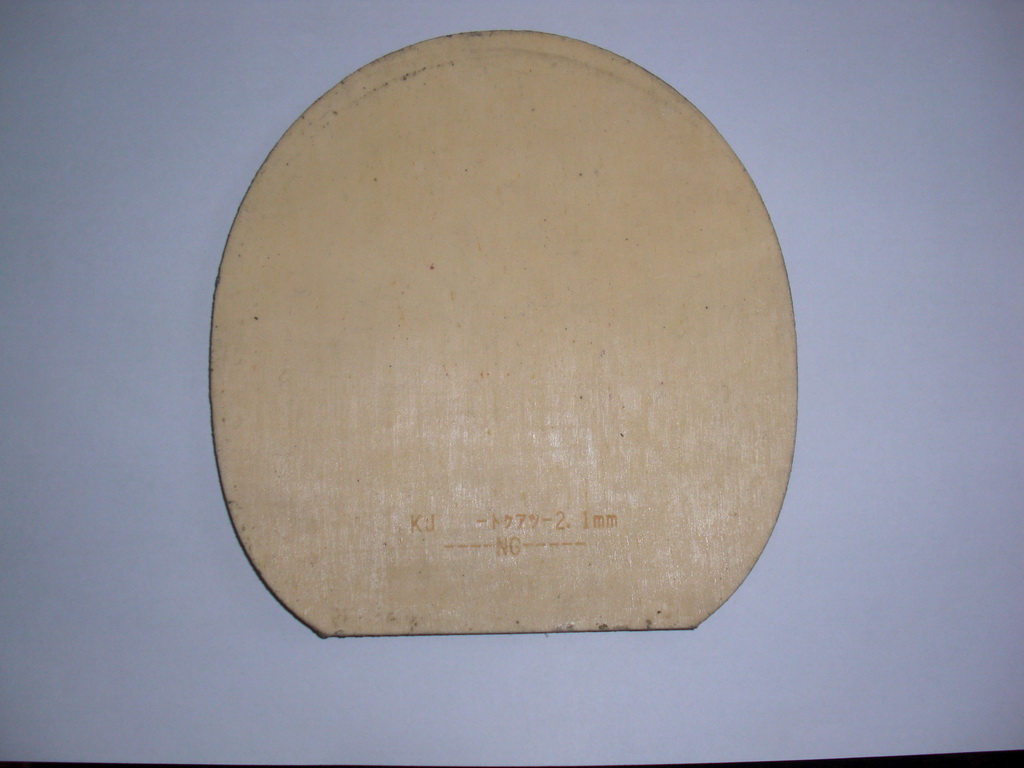 �����ֺ�ɫ���