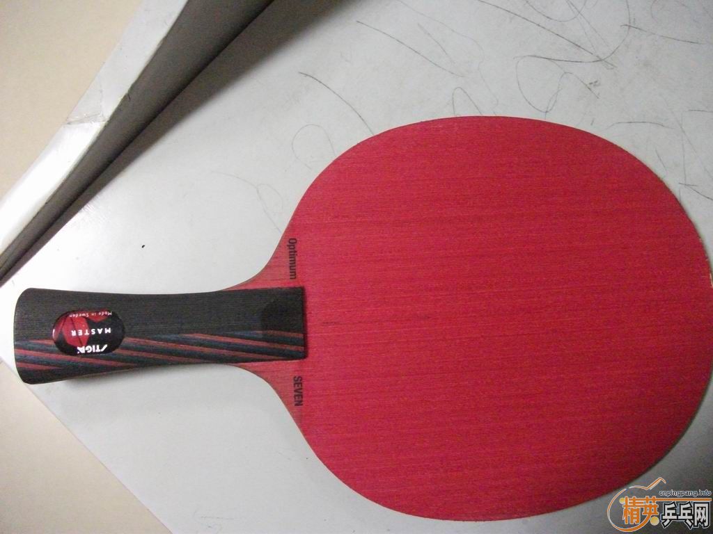 ��STIGA��ˮ���޵��߲㣬������LON7��ľ����Ƥ��ͦ��һ��SINUS������˲��𡢶���˲���X1�������ȵȡ�