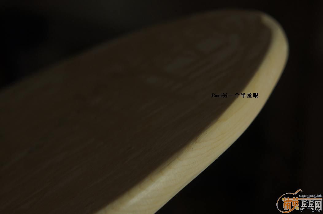 ת��������ֱ����2�飬�ֱ���8mm��9mm