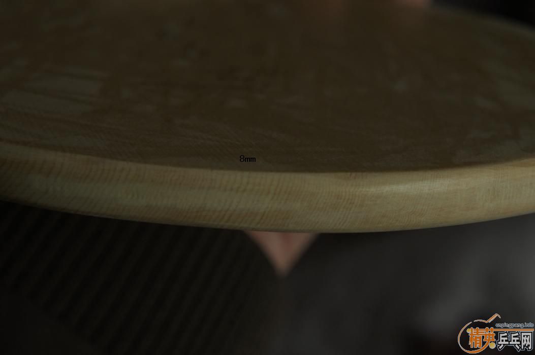 ת��������ֱ����2�飬�ֱ���8mm��9mm