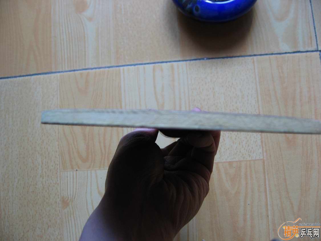 лYEO
