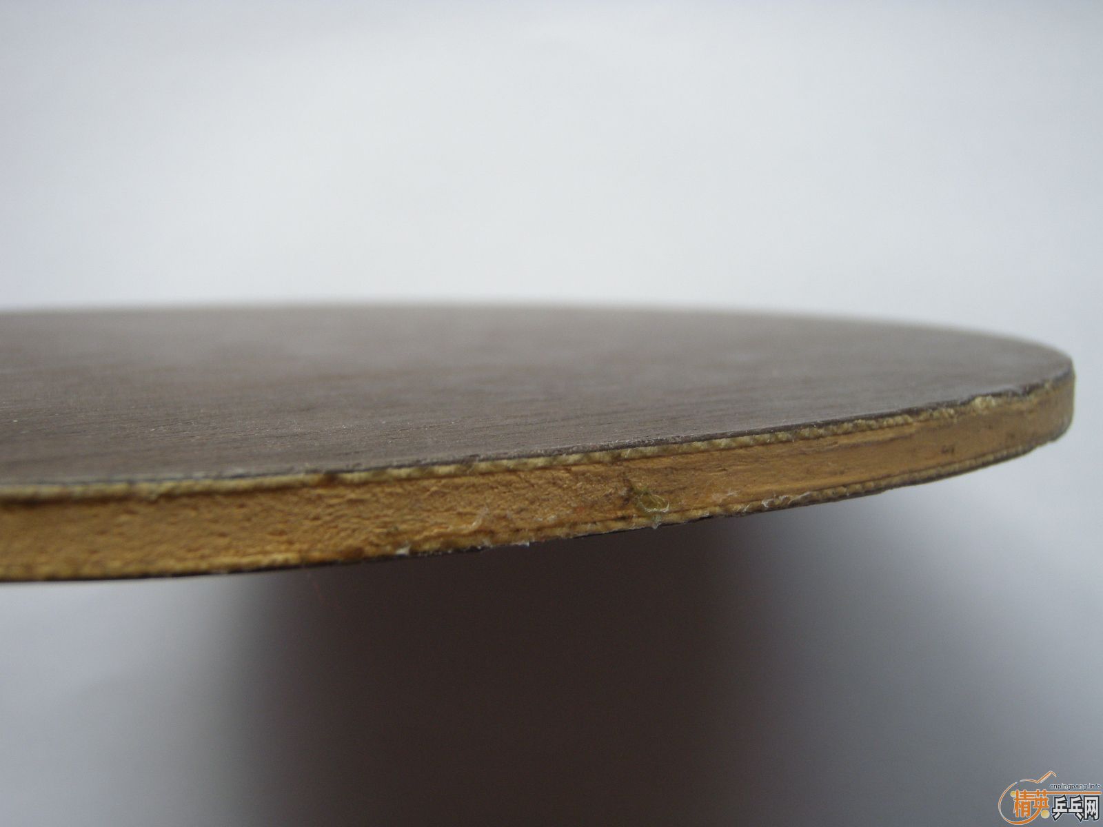 Stiga������OC��FL���л���320���ʡ�