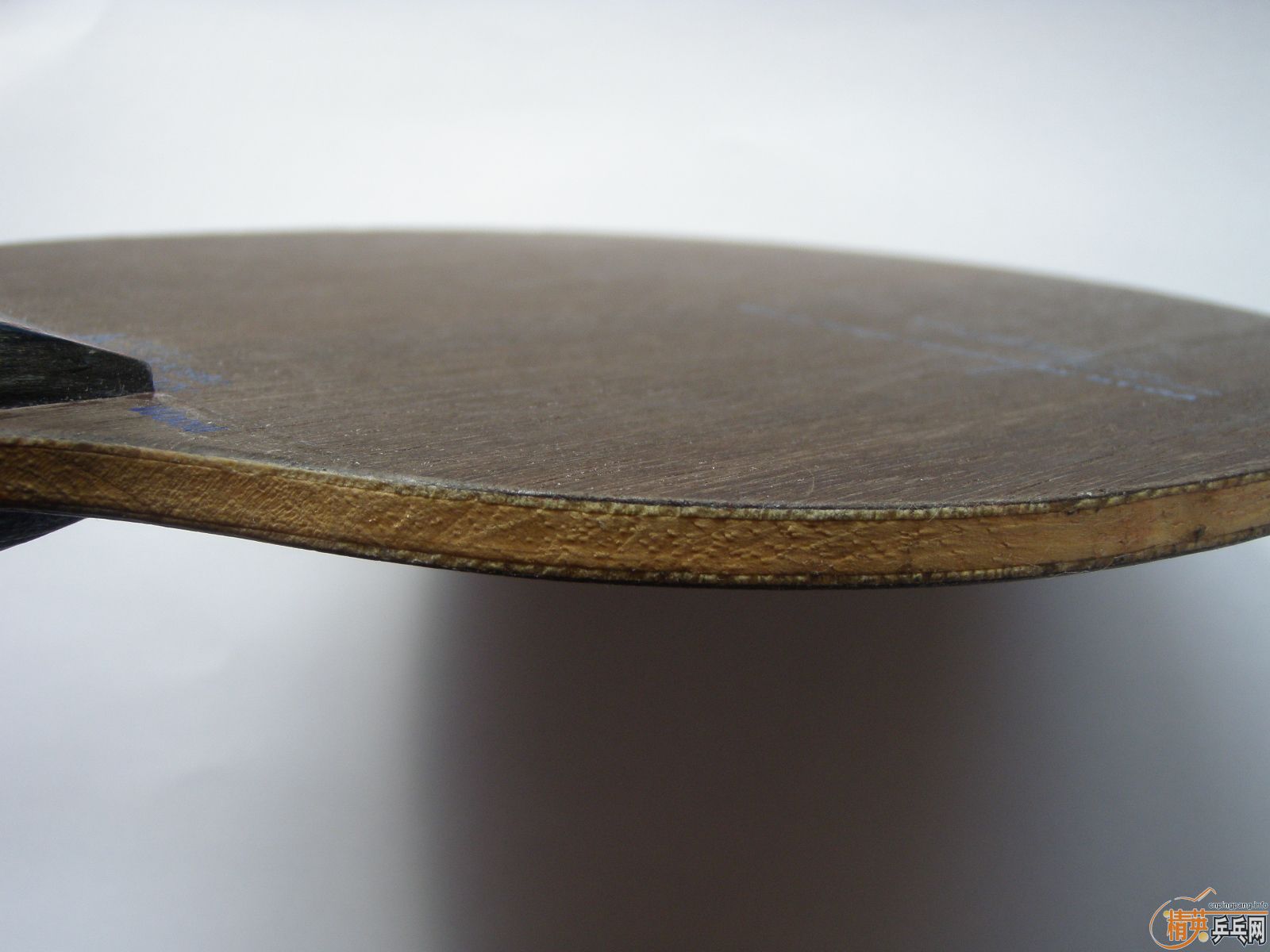 Stiga������OC��FL���л���320���ʡ�