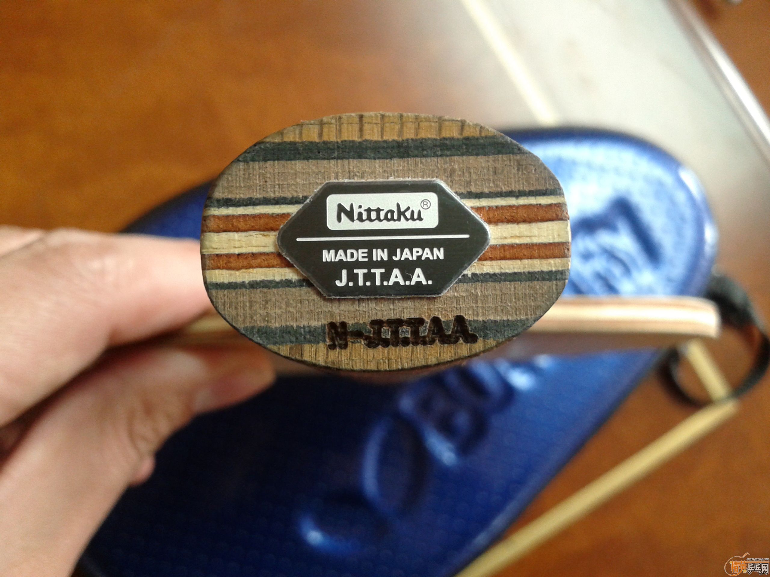 �����Ŵ��񣬺�����ֱ��F15��С���٣�������YES��Ӳ�Ľ��ڰ�