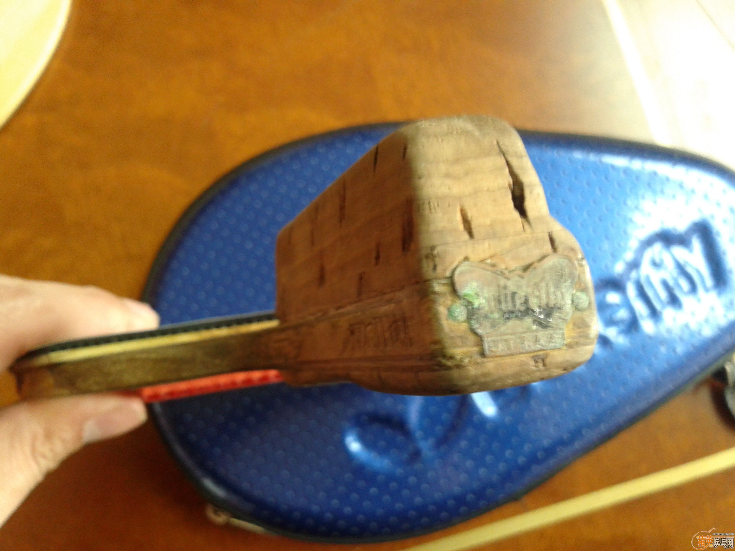 �����Ŵ��񣬺�����ֱ��F15��С���٣�������YES��Ӳ�Ľ��ڰ�