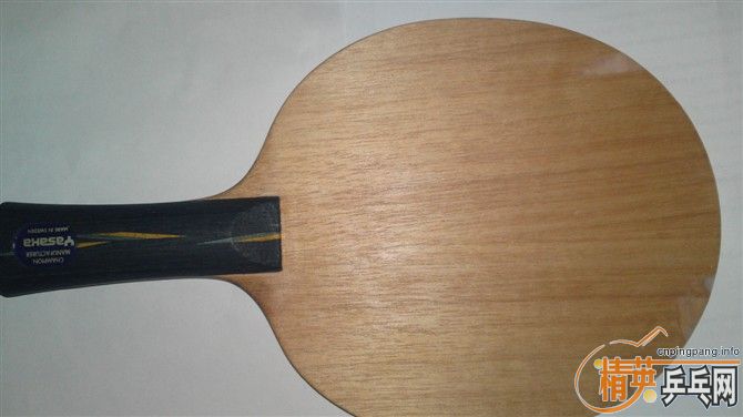 һ���հ�YE��һ��39�Ⱥ�ɫ�����׽�������˦�ˡ�