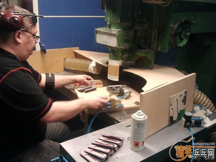 ������¶������Ʒ�������������ģ�������YASAKA�װ��������估�������̣�