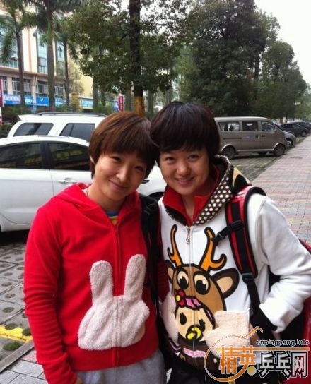 <FONT color=#FF00FF size=4><STRONG>>[��ˮ]������̳����!</STRONG></FONT>