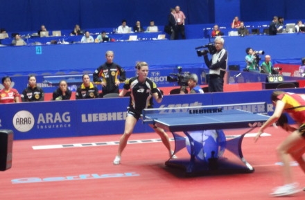 <FONT color=#FF00FF size=4><STRONG>>[��ˮ]������̳����!</STRONG></FONT>