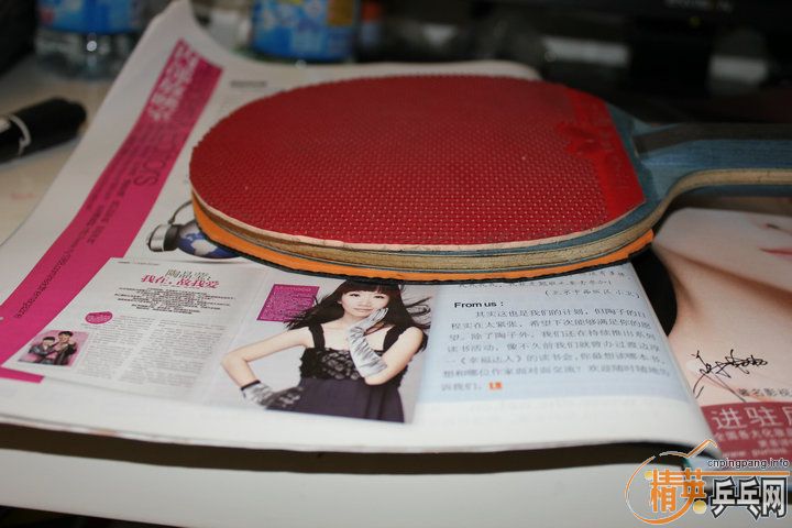 ����ֻ���� ����  ���� �������� 30811   ���µ� ��ɫ˫̼ ����+��������+���3   ������̼�ṹ�װ� ͦ��GRIP-S ��ķ�ý�Ƥ + ����������׽�