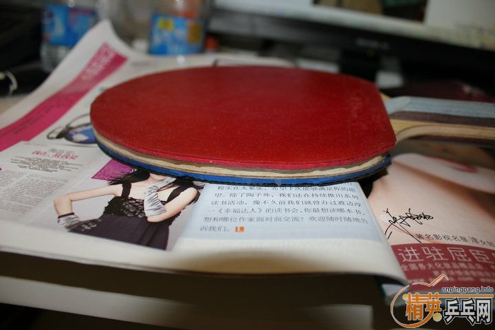 ����ֻ���� ����  ���� �������� 30811   ���µ� ��ɫ˫̼ ����+��������+���3   ������̼�ṹ�װ� ͦ��GRIP-S ��ķ�ý�Ƥ + ����������׽�