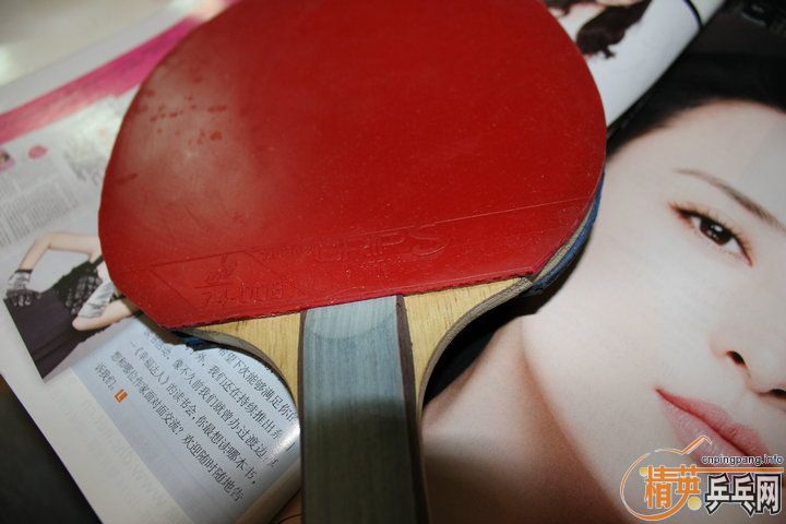 ����ֻ���� ����  ���� �������� 30811   ���µ� ��ɫ˫̼ ����+��������+���3   ������̼�ṹ�װ� ͦ��GRIP-S ��ķ�ý�Ƥ + ����������׽�