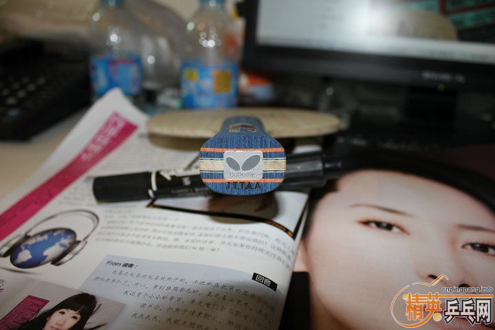 ����ֻ���� ����  ���� �������� 30811   ���µ� ��ɫ˫̼ ����+��������+���3   ������̼�ṹ�װ� ͦ��GRIP-S ��ķ�ý�Ƥ + ����������׽�