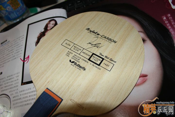 ����ֻ���� ����  ���� �������� 30811   ���µ� ��ɫ˫̼ ����+��������+���3   ������̼�ṹ�װ� ͦ��GRIP-S ��ķ�ý�Ƥ + ����������׽�