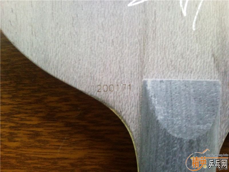 �����ѳ���Ʒ�л�����������µú�ݮ